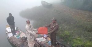 জেলে বাওয়ালিরা পেলেন কম্বল সুন্দরবনে