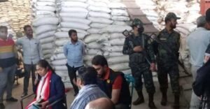 ২০ হাজার মেট্রিক টন চাল জুট মিলের গোডাউনে মিললো