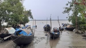 চলবে না নৌযানও মধ্যরাত থেকে সাগর সুন্দরবনে মাছ ধরা বন্ধ
